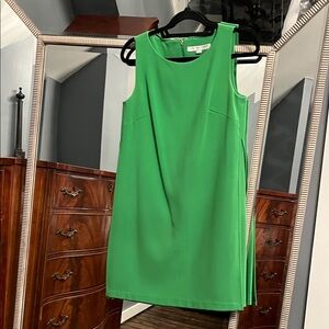 Trina Turk Bright Green Sleeveless Shift Mini Dress